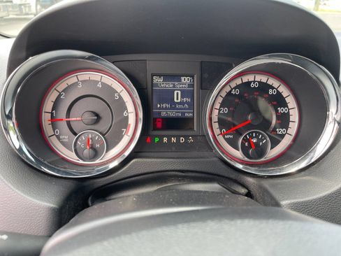 Used 2019 Dodge Grand Caravan GT FWD image 29