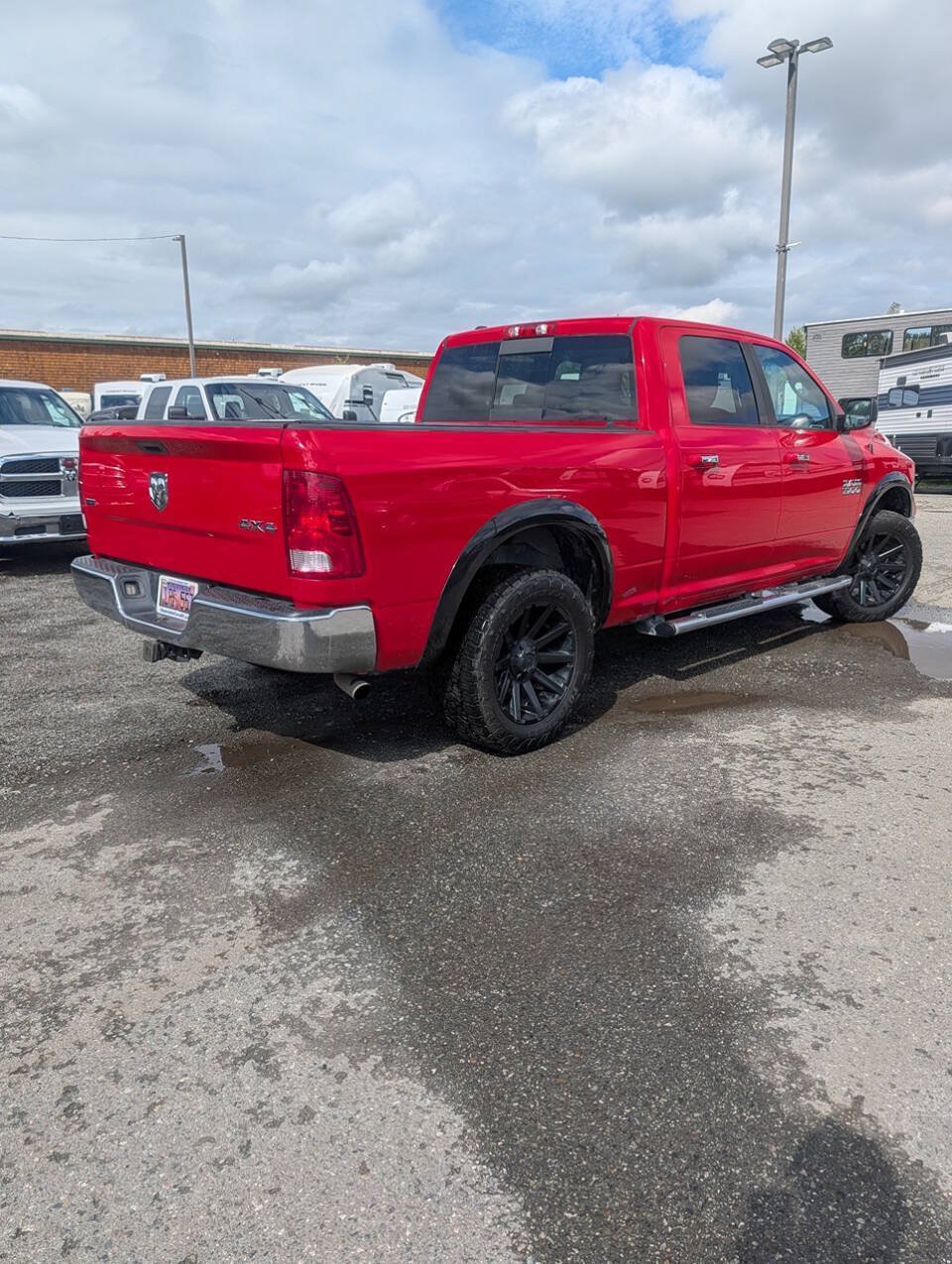 Used 2016 RAM 1500 Classic SLT w/ Luxury Group AWD/4WD image 6