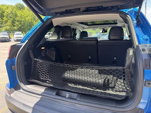 Used 2021 Jeep Cherokee Trailhawk w/ Sun, Sound & Nav Group AWD/4WD image 5