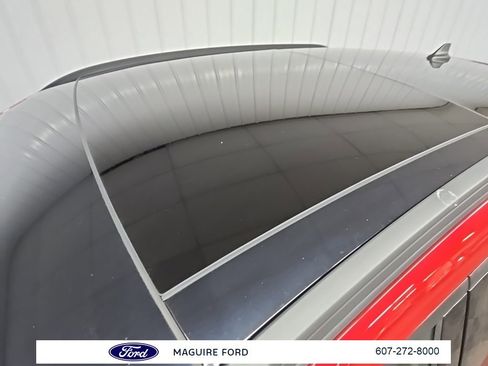 Used 2020 Ford Escape SE Sport image 11