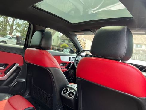 Used 2021 Mercedes-Benz A 35 AMG 4MATIC image 35