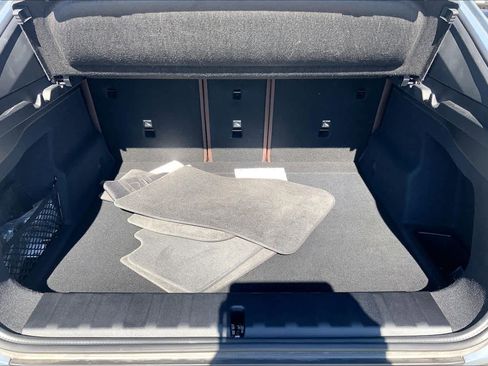 Used 2025 BMW X2 xDrive28i image 34