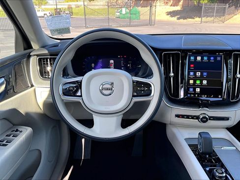 Used 2023 Volvo XC60 T8 Plus w/ Climate Package AWD/4WD image 7