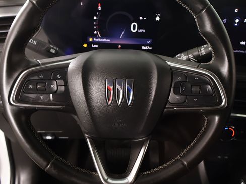 Used 2024 Buick Encore GX Preferred image 3