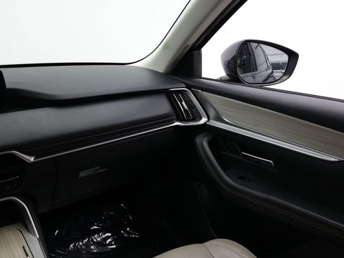 Used 2024 MAZDA CX-90 3.3 Turbo w/ Preferred Plus AWD/4WD image 33