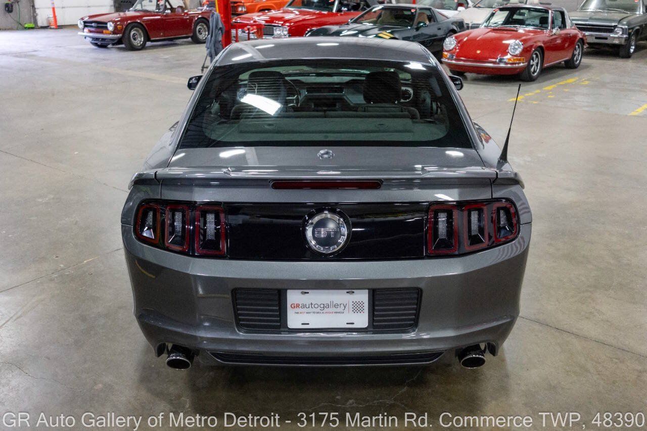 Used 2014 Ford Mustang GT Premium w/ GT Track Package RWD image 5