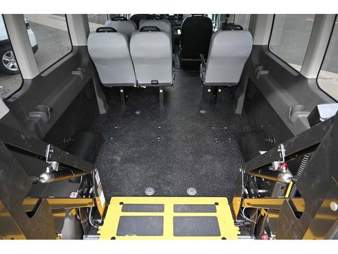 Used 2022 Ford Transit 350 XL image 23