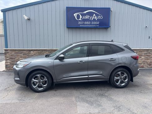 Used 2024 Ford Escape ST-Line w/ Tech Pack #1 AWD/4WD image 1