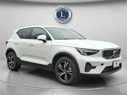 Certified 2025 Volvo XC40 B5 Core