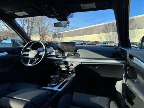 Used 2023 Audi Q5 2.0T Premium Plus w/ Premium Plus Package image 17