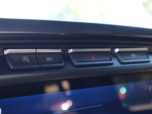 Used 2021 Ford F150 XLT w/ Equipment Group 302A High image 26