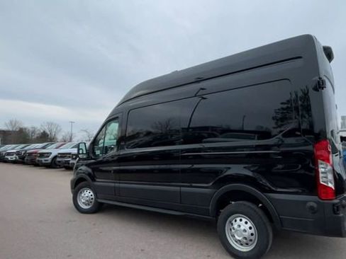 New 2026 Ford Transit 350 148 High Roof AWD image 4