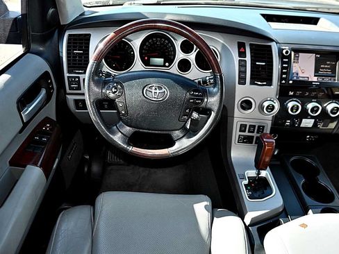 Used 2013 Toyota Sequoia Platinum AWD/4WD image 19