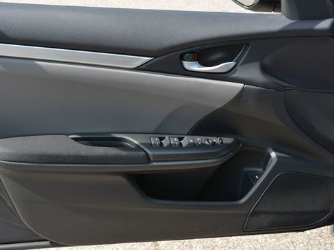 Used 2019 Honda Civic LX image 11
