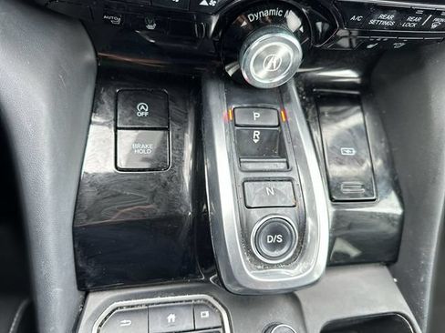 Used 2023 Acura MDX SH-AWD w/ Technology Package image 22