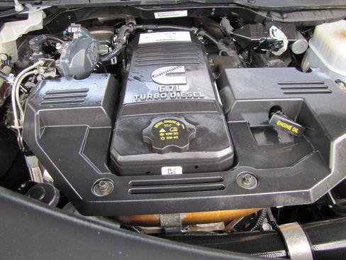 Used 2022 RAM 3500 Big Horn w/ Level 1 Equipment Group AWD/4WD image 39