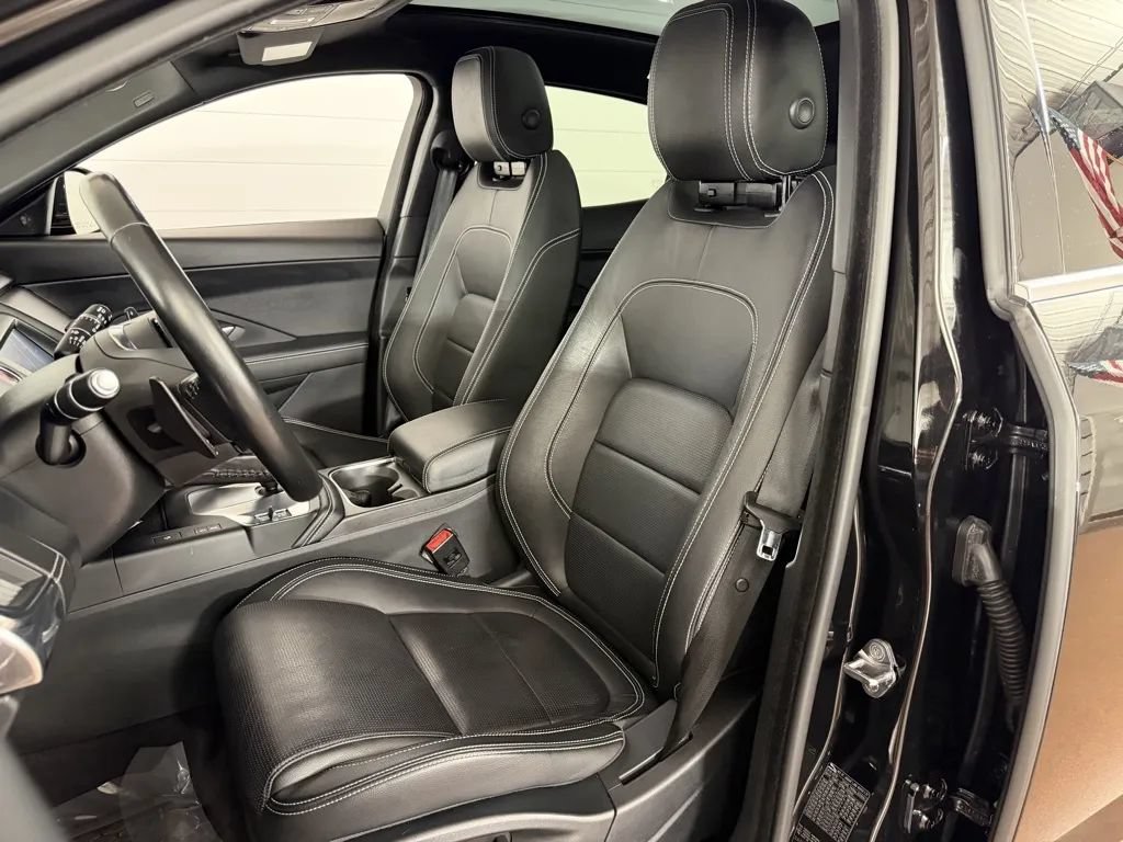 Used 2018 Jaguar E-PACE R-Dynamic S AWD/4WD image 12