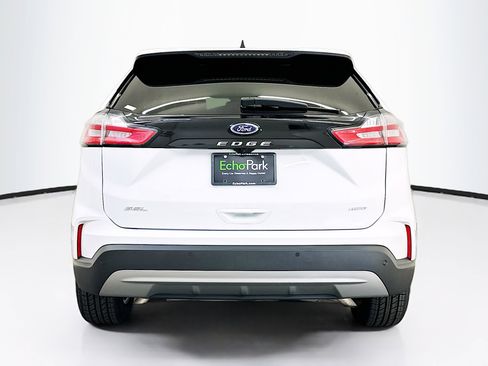 Used 2024 Ford Edge SEL AWD/4WD image 7