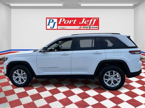 Used 2023 Jeep Grand Cherokee Limited AWD/4WD image 6