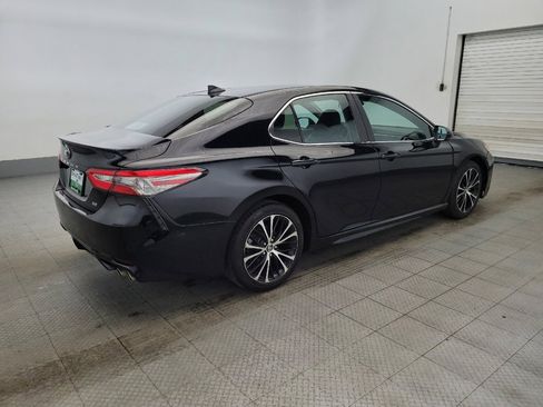 Used 2019 Toyota Camry SE image 10