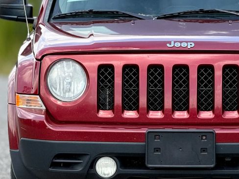 Used 2014 Jeep Patriot Sport w/ Power Value Group FWD image 11