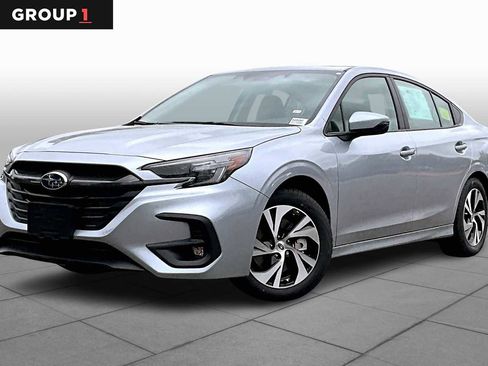 Used 2025 Subaru Legacy Premium AWD/4WD image 1