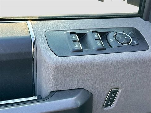 Used 2020 Ford F150 XLT w/ FX4 Off-Road Package image 17