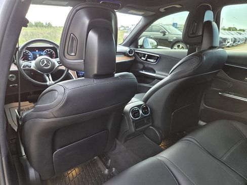 Used 2023 Mercedes-Benz C 300 Sedan image 30