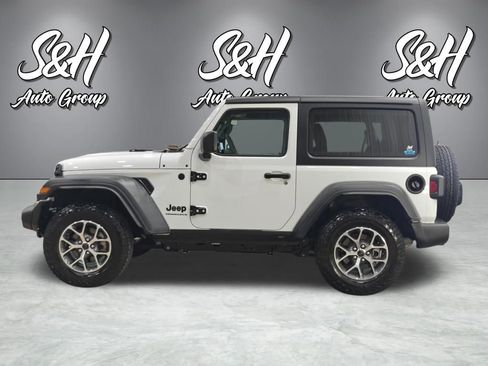Used 2024 Jeep Wrangler Sport S image 16
