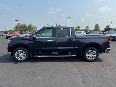 Used 2023 Chevrolet Silverado 1500 LTZ w/ LTZ Premium Package AWD/4WD image 2