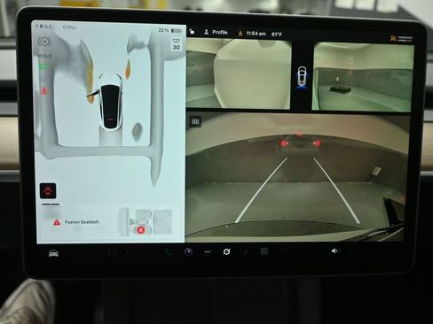 Used 2023 Tesla Model Y Long Range image 13