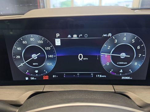 Used 2024 Kia Telluride SX Prestige X-Line image 19