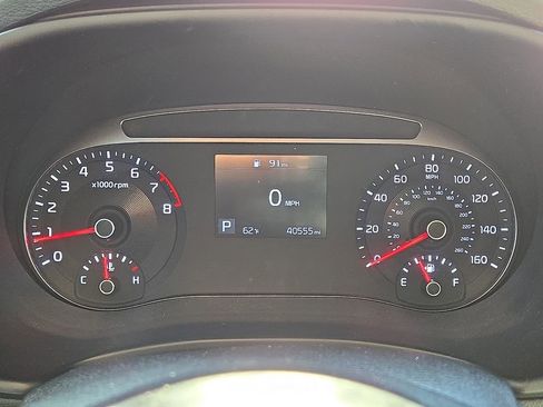 Used 2022 Kia Soul LX image 25