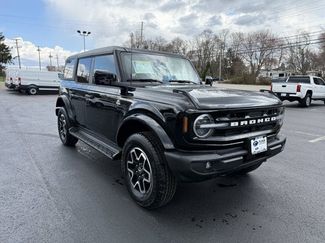 New 2026 Ford Bronco Outer Banks video 1