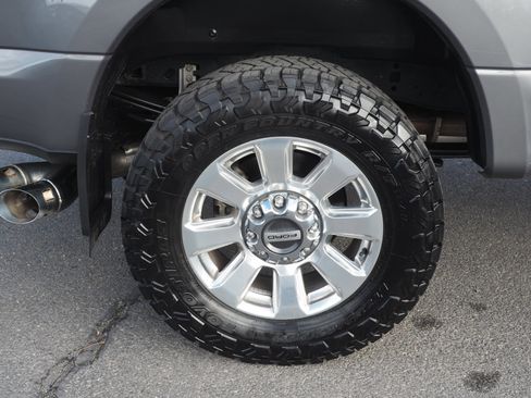 Used 2022 Ford F250 Platinum w/ FX4 Off-Road Package image 7