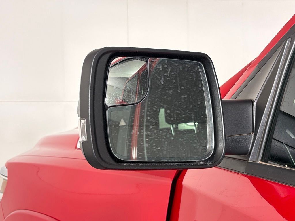 Used 2025 RAM 1500 Big Horn AWD/4WD image 13