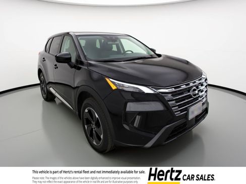 Used 2025 Nissan Rogue SV image 1