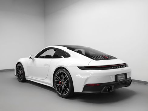Certified 2026 Porsche 911 Carrera 4S AWD/4WD image 3