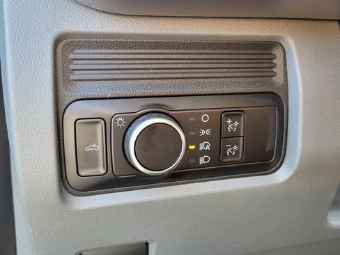 Used 2024 Ford F250 XL image 28