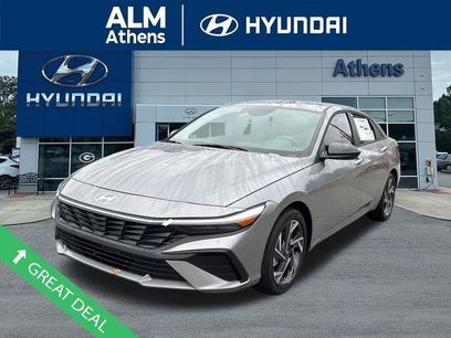 New 2025 Hyundai Elantra SEL