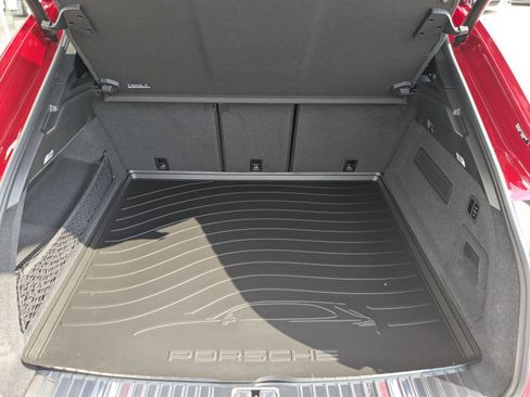 New 2026 Porsche Cayenne S image 24