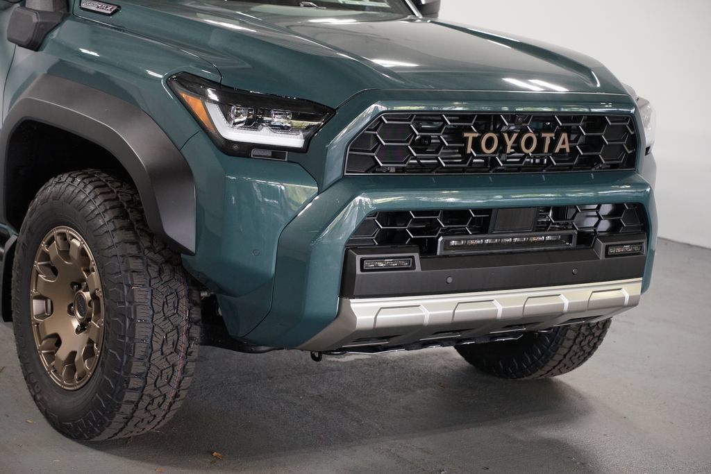New 2026 Toyota 4Runner Trailhunter AWD/4WD image 4
