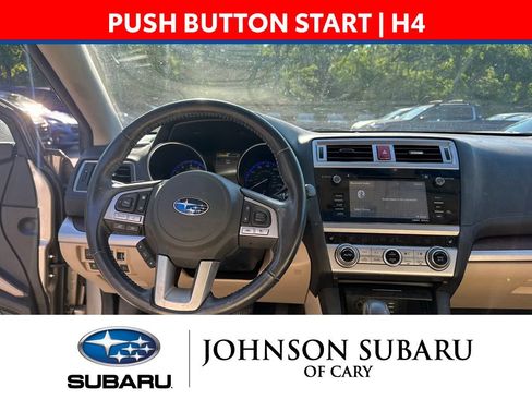 Used 2016 Subaru Outback 2.5i Limited AWD/4WD image 8