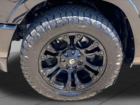 Used 2022 RAM 1500 Laramie w/ Laramie Southwest Edition AWD/4WD image 11