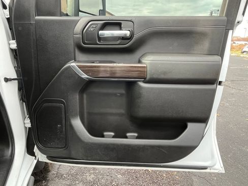 Used 2022 Chevrolet Silverado 2500 LT w/ Convenience Package image 20