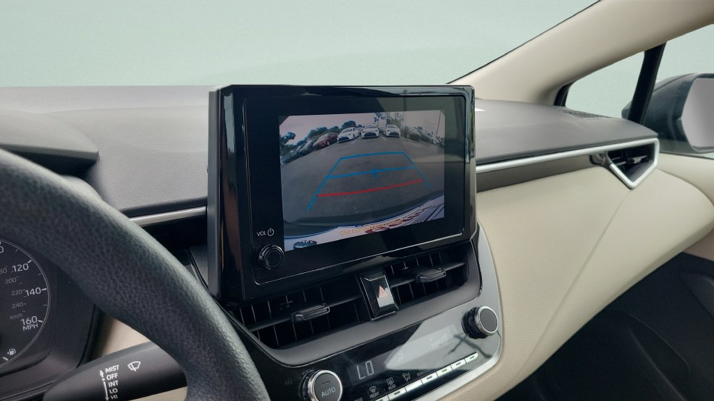 Used 2023 Toyota Corolla LE FWD image 14