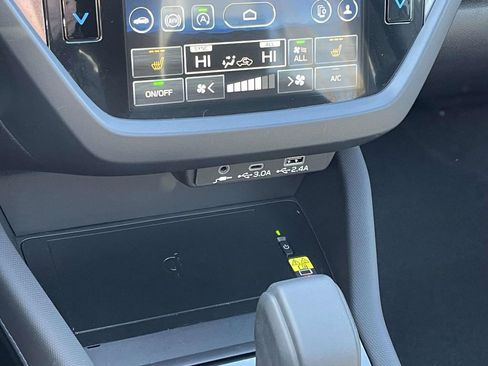 Certified 2025 Subaru Forester Premium w/ Convenience Package #2 image 25