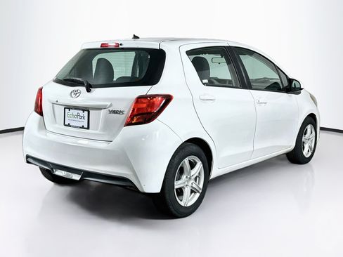 Used 2015 Toyota Yaris L FWD image 9