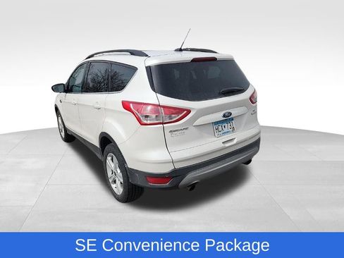 Used 2016 Ford Escape SE w/ Equipment Group 201A image 6