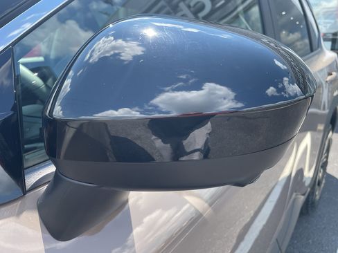 Certified 2025 Nissan Rogue SV image 6